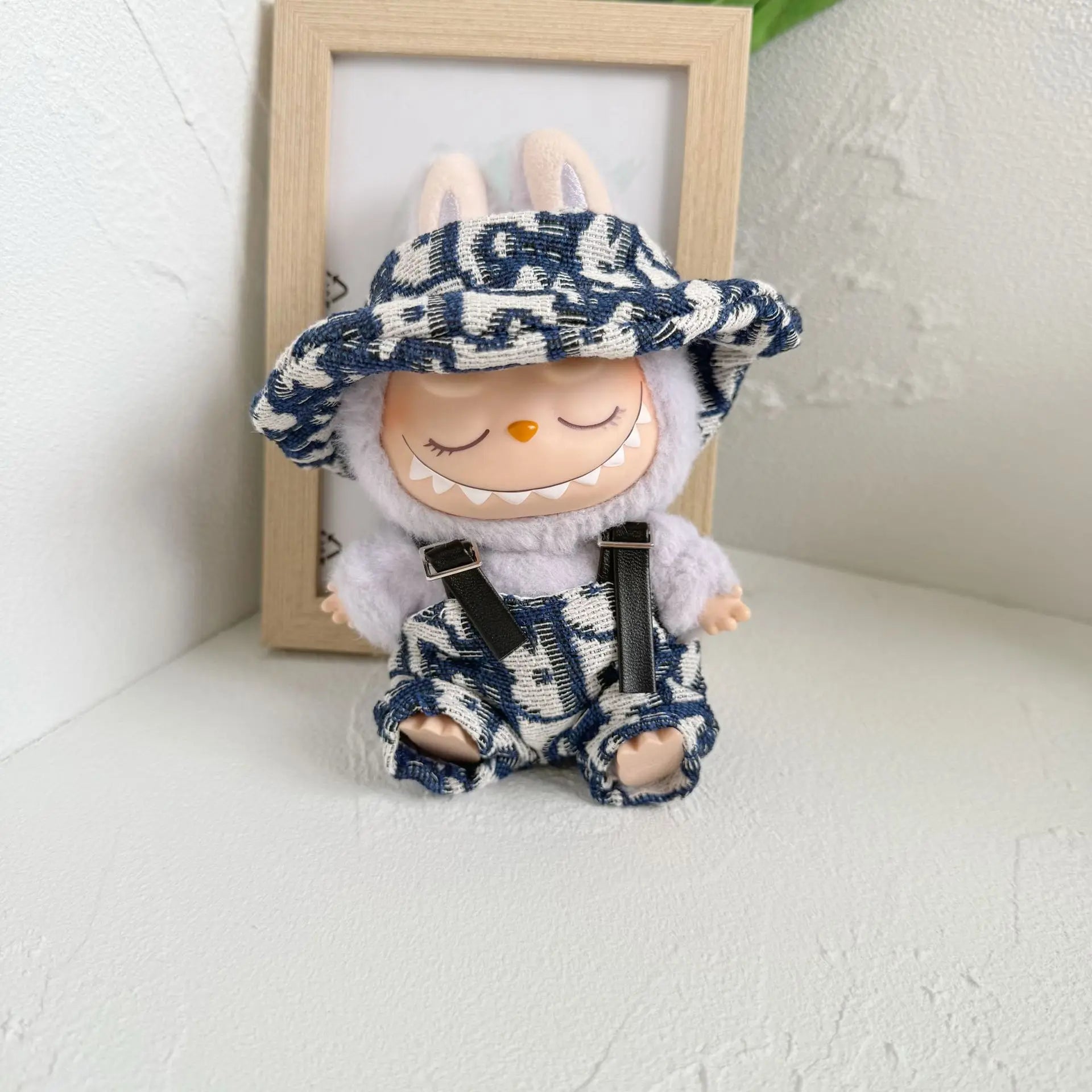 Dior Oblique overall outfit