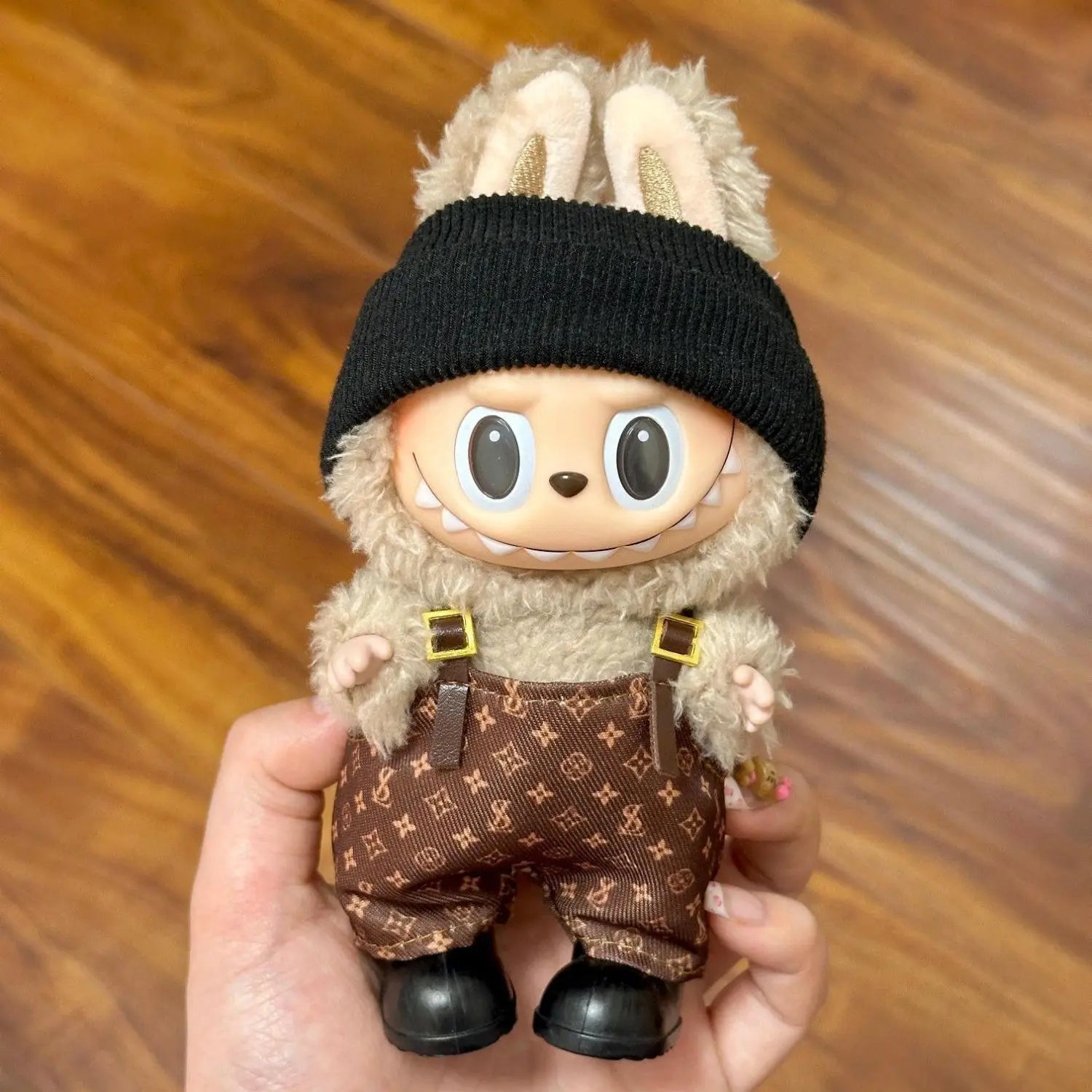 Louis Vuitton matching overall ouffit