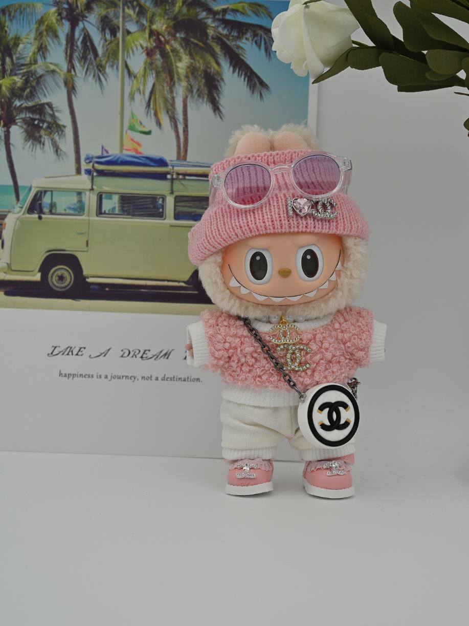 Chanel pink I❤CC hat ensemble