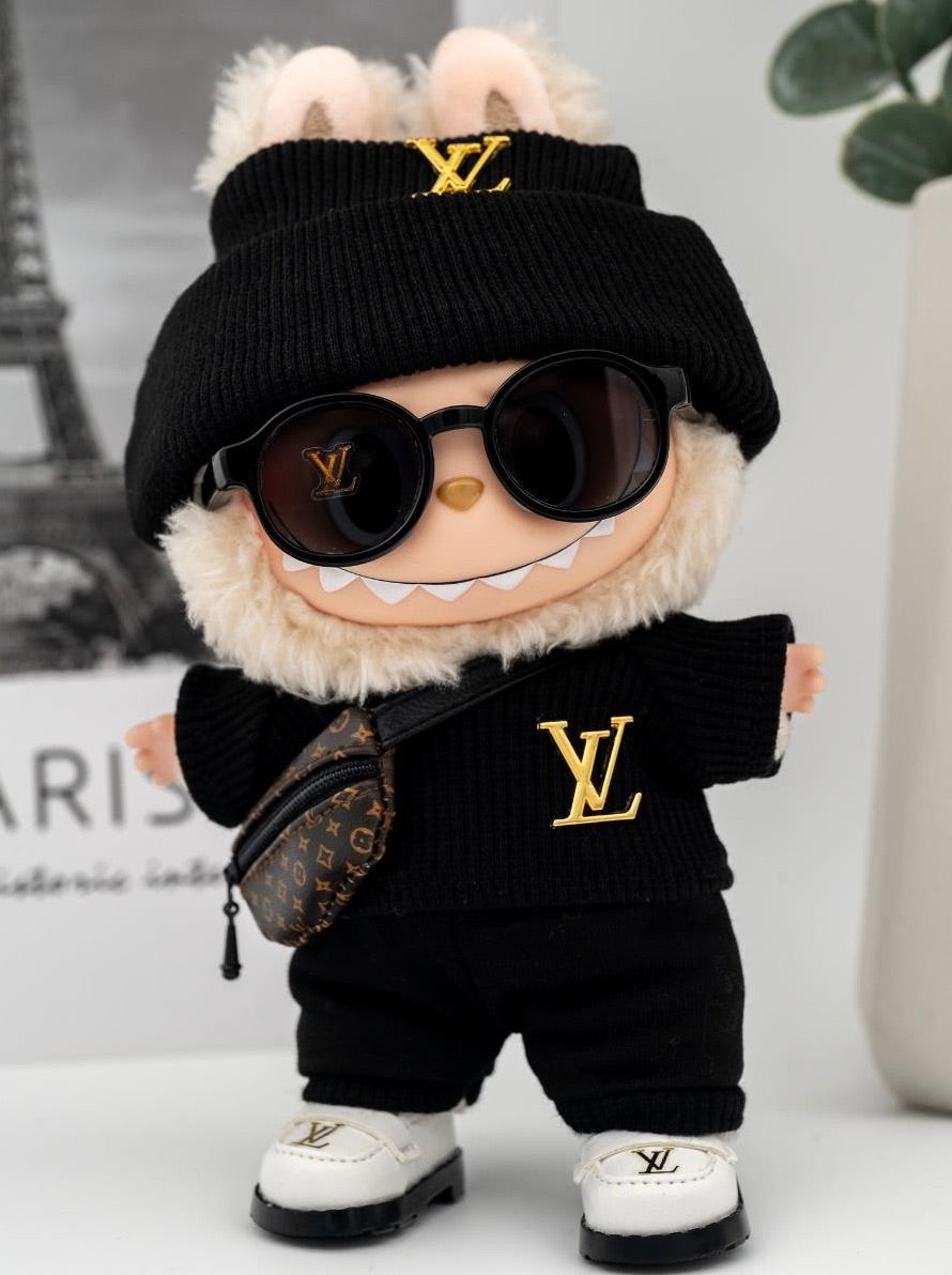 Louis Vuitton all black ensemble