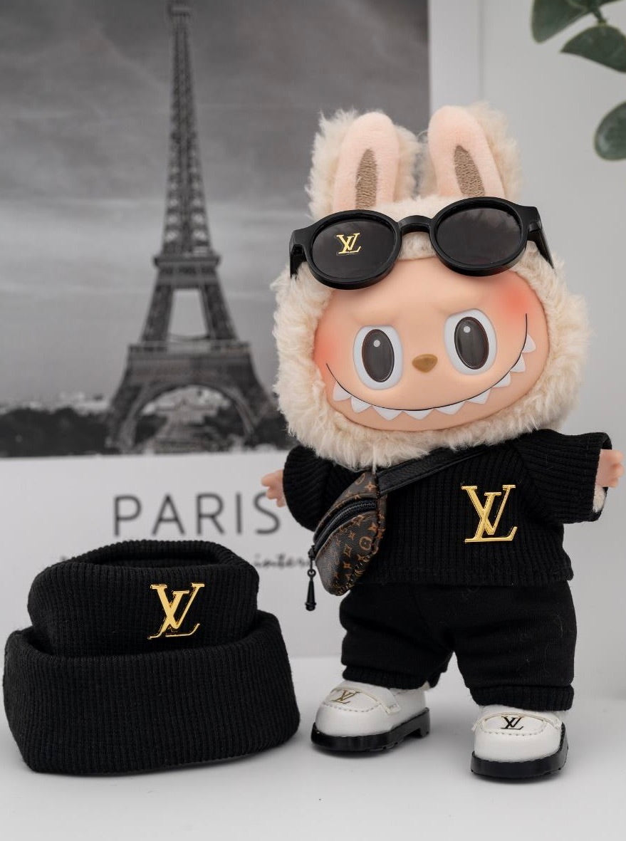 Louis Vuitton all black ensemble