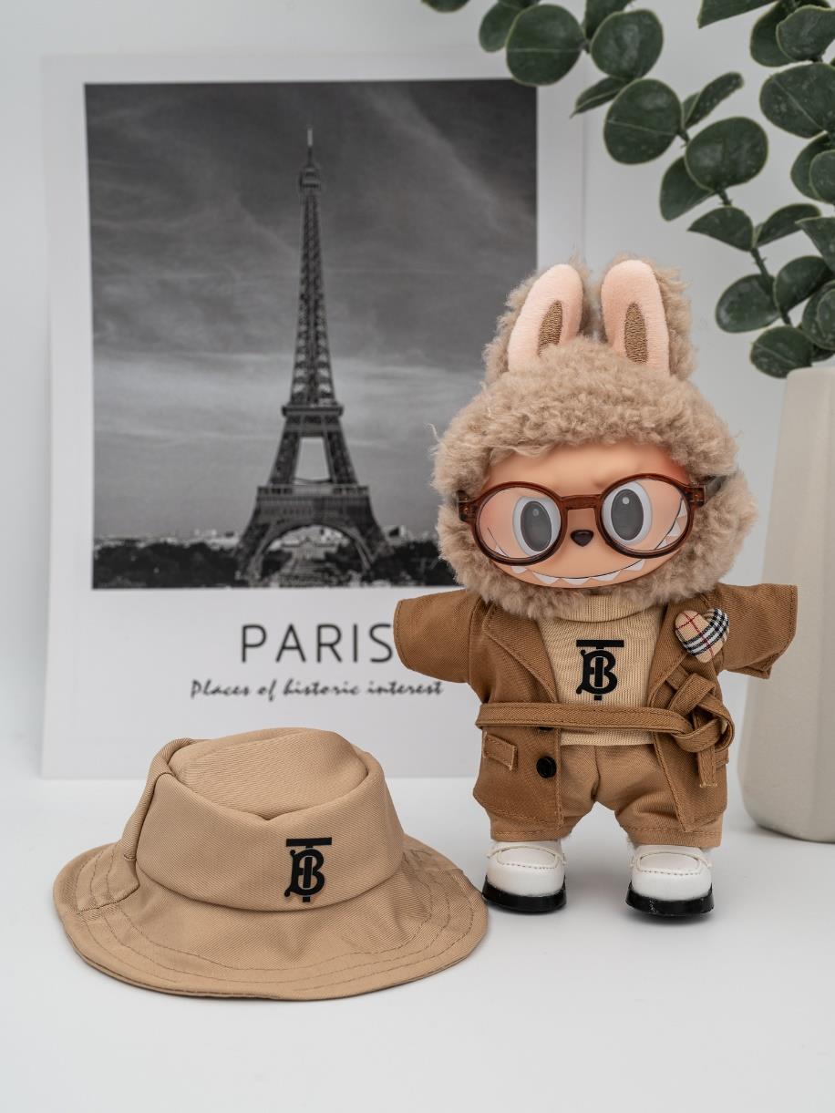 Burberry brown ensemble